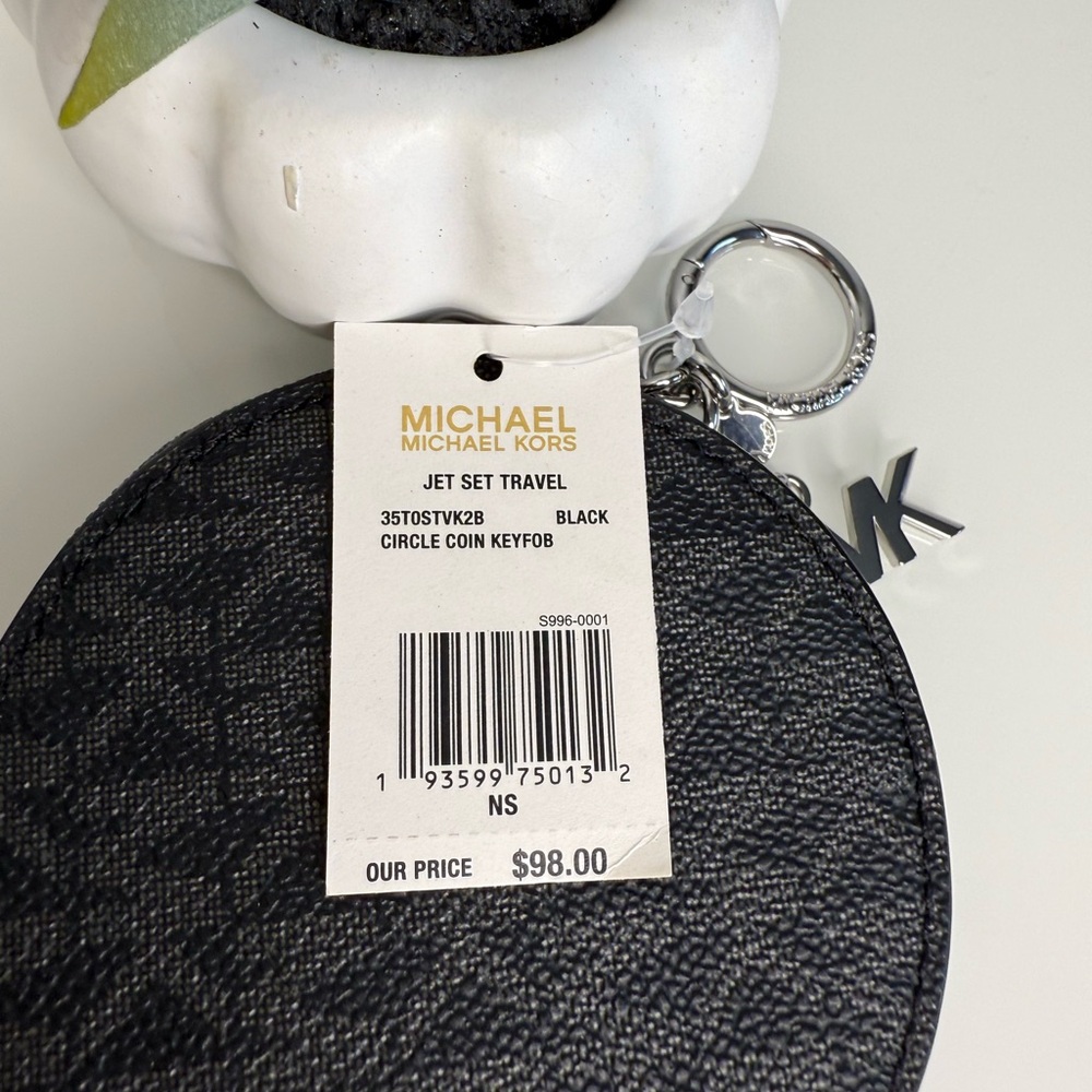 Michael Kors Black Circle Coin Pouch With Key Ring - Black - NWT - Picture 3 of 6